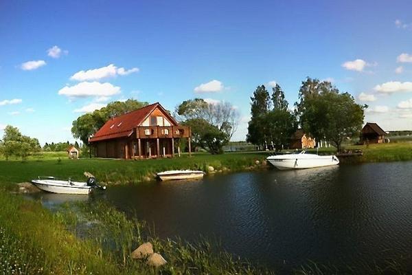 Boat and water bike rental at Rõsna Holiday House