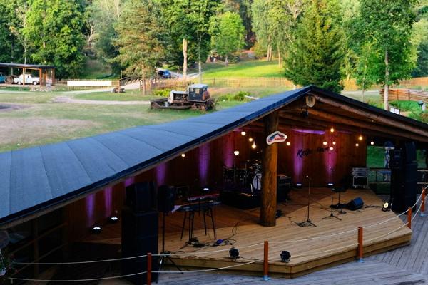 Kalju open-air stage at Kallaste Holiday Resort