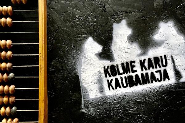 Design- och presentbutiken "Kolme Karu Kaubamaja" ("Tre Björnars Varuhus")