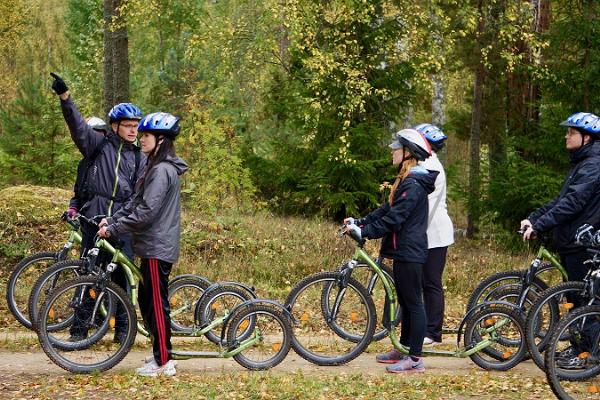 Pārgājiens ar skrejriteņiem pa Lemmijerves ezera laika joslu