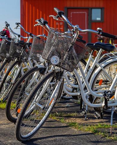 VisitKihnu.com – der größte Fahrradverleih der Insel im Hafen von Kihnu