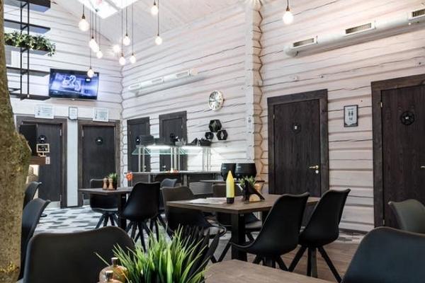 HollyFood resto
