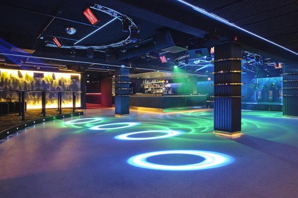 Maasikas Night Club