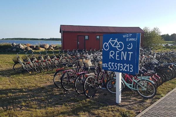 VisitKihnu.com - крупнейший пункт проката велосипедов на острове, расположенный в порту Кихну