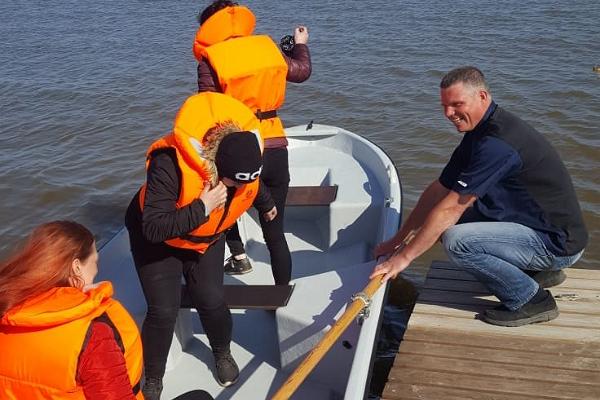 Tretboot- und Bootsverleih des Hofs Kapten