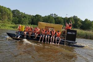 Увлекательный поход на плотах для школьников по реке Эмайыги