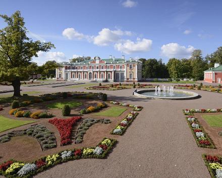 Kadriorg Palace