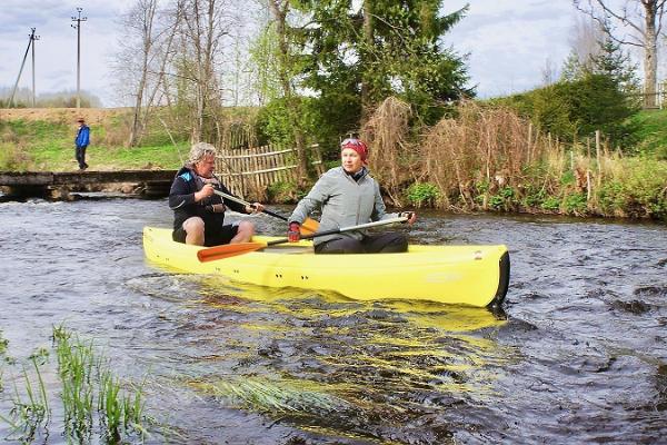 Kanuu- ja süstamatkad Võhandu Pühajõel