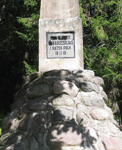 Frihetskrigsmonumentet vid Suur Munamägi