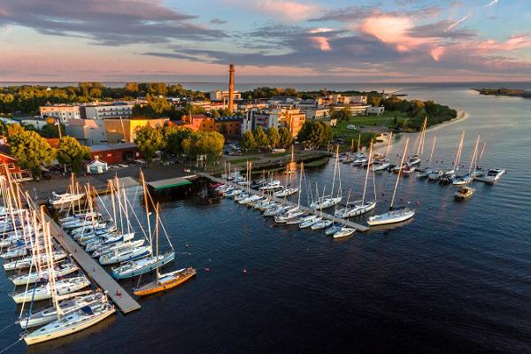 Pärnu Segelbåtsklubbs hamn