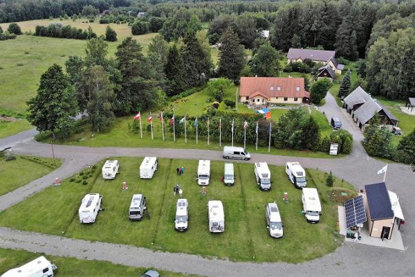 Solar Caravan Park - päikeseenergial toimiv karavanpark