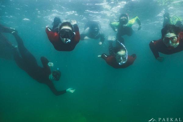 Paekalda Semestercentrums snorkelturer med flotte i Rummu stenbrott