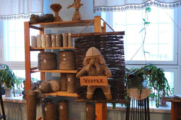 Vestra EX Handicraft Store