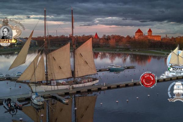 Summer sailing boat trips to Abruka Island on schooner Hoppet