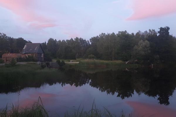 Hellenurme Mill Museum and sunset
