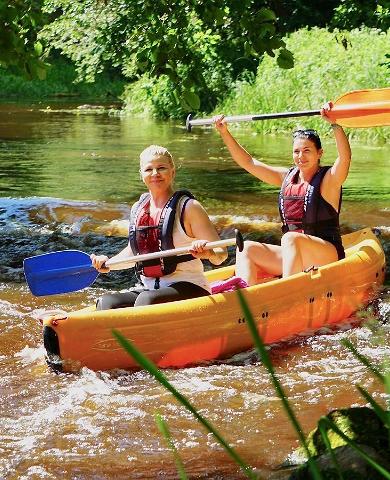Canoe and kayak trips on Võhandu River