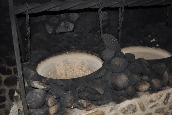 Uhtjärve Ancient Valley Witch's Republic smoke sauna