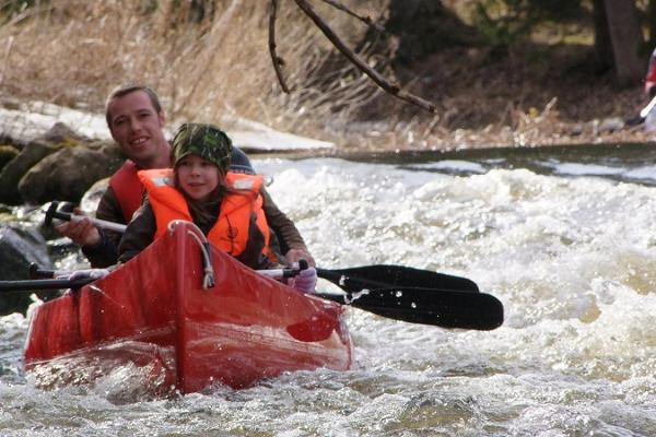 Abenteuerliche Kanutour auf dem Fluss Võhandu