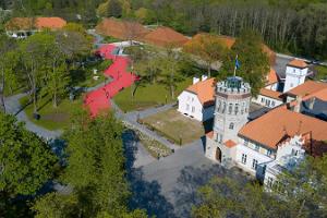 Estnisches Geschichtsmuseum im Schloss Maarjamäe