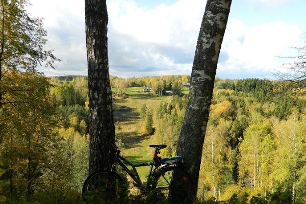 Wanderpfad im Urtal Kütiorg