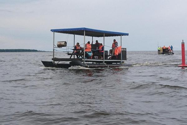 Raft rental on River Emajõgi