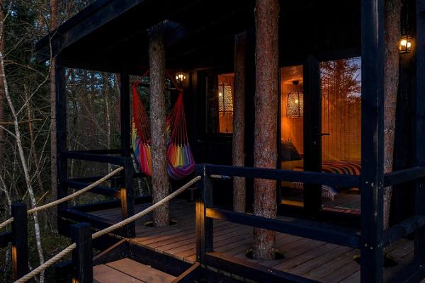 Accommodation in Sambliku Junglehouse