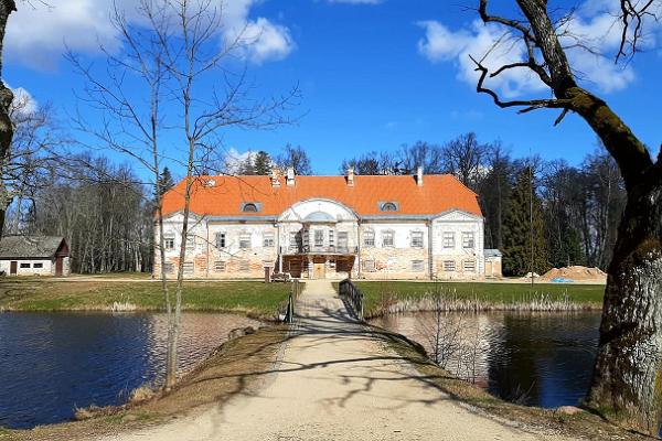 Ahja Manor