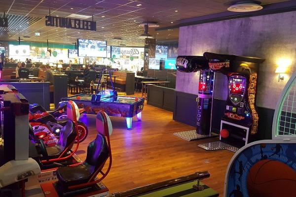 O`Learys Sportrestaurant und Unterhaltungszentrum im Einkaufszentrum Eeden 