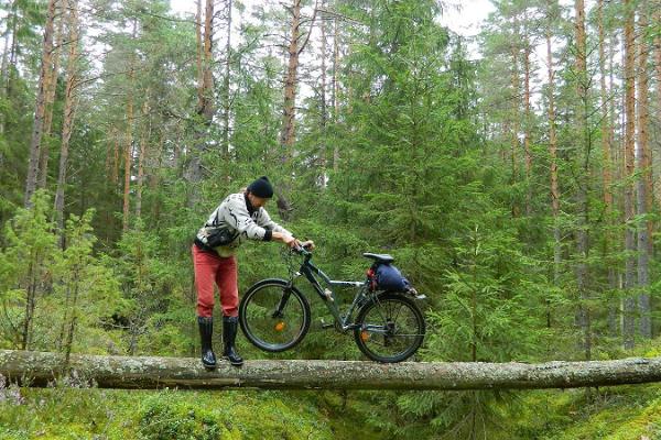 Vandringsled vid Piusa flodravin