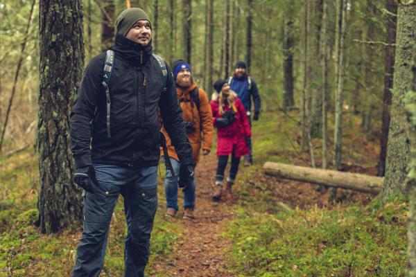 Natur- och folkminnesvandring i närheten av Viru-mossen