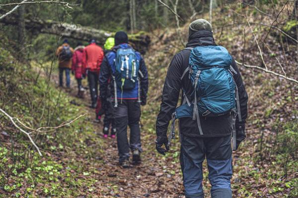 Natur- och folkminnesvandring i närheten av Viru-mossen