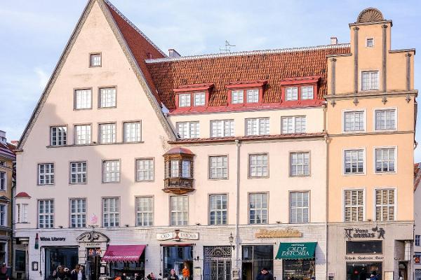 Dream Stay Apartments – Wohnung mit Ausblick auf den Rathausplatz und Sauna