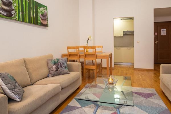 Dream Stay Apartments - Rådhustorgets lägenhet med bastu