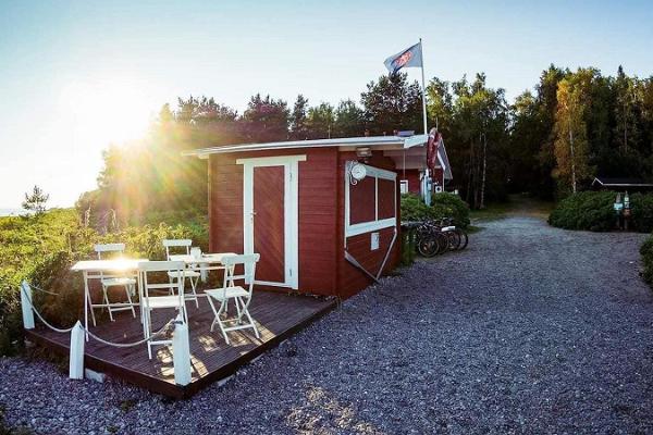 Aegna (Ulfsö) hamnkafé och butik