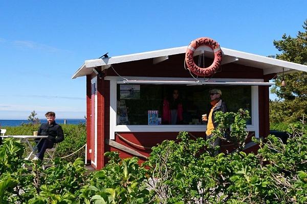 Port of Aegna Café / Shop