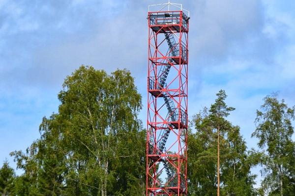 Valgehobusemägi observation tower