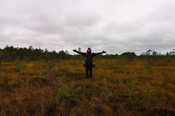 Snowshoe hike in Endla bog