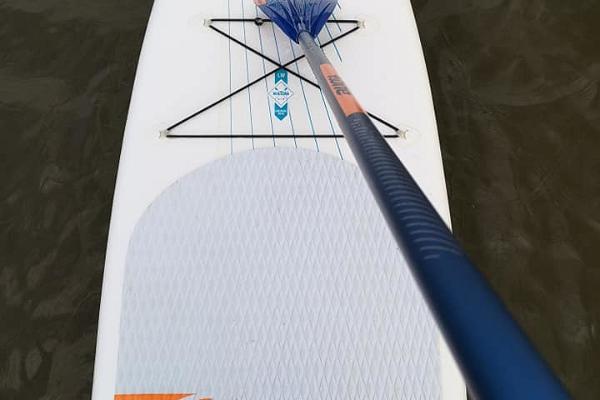 Прокат SUP-досок в серфинг-клубе на пляже Нарва-Йыэсуу