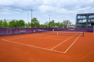 MyGames kontaktloser Tennisplatz