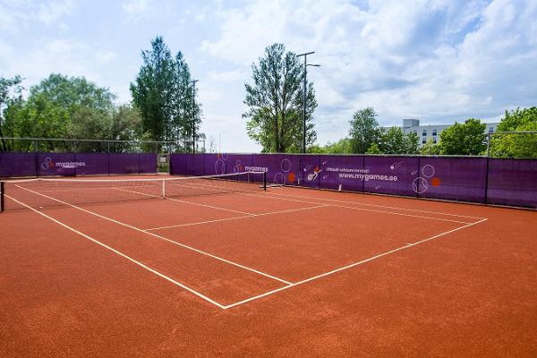 MyGames contactless tennis court
