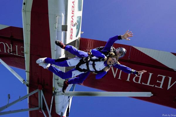 Tandem jump with an experienced instructor at Rapla Airport