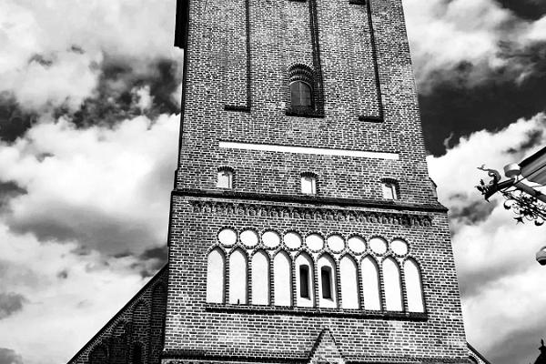 Kirchturm der Johanniskirche zu Tartu 