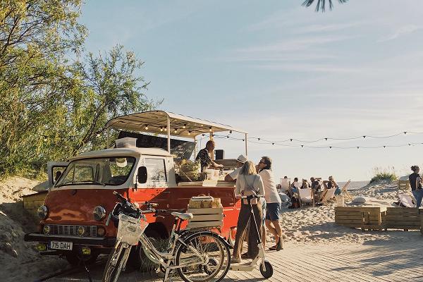 En sommardag i Põks bar