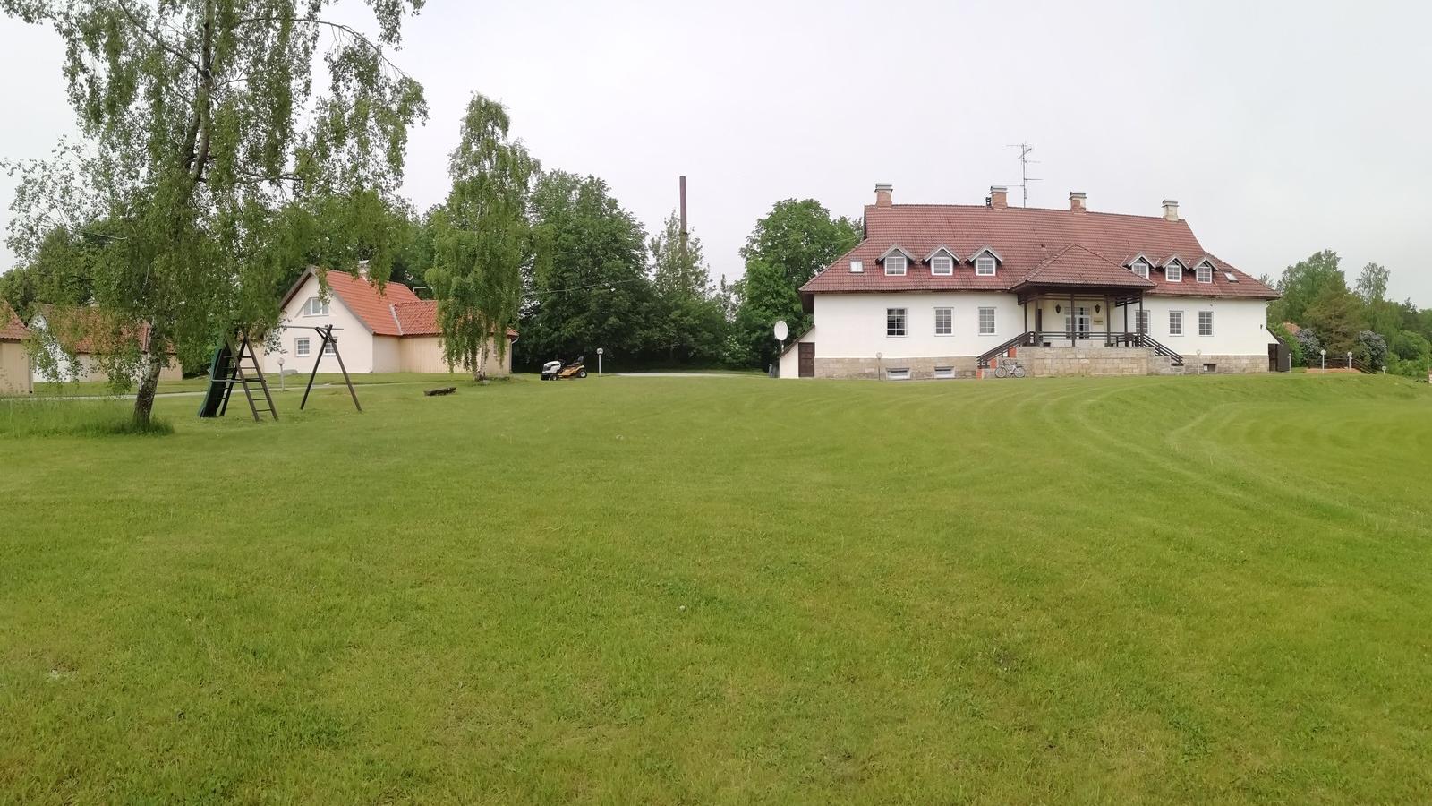 Laagna Hotel