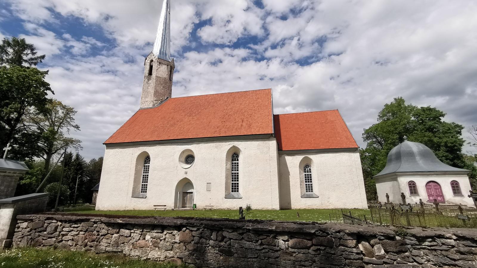 Väike-Maarja Church