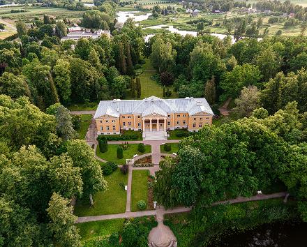 Avasta omal käel müstilised paigad ja puutumatu loodus Tallinna lähedal