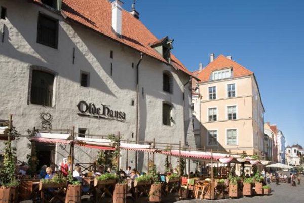 Turen med Tallinns legender och medeltida måltid