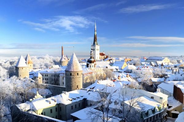 Talvinen kävelykierros Tallinnan vanhassakaupungissa