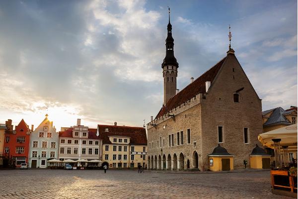 Stadstur i Tallinn med ett besök till synagoga