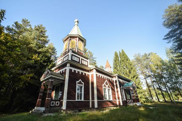 Die Kirche Ritsiku in Mõniste